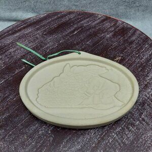 1995 Longaberger Pottery Bunny Ceramic Wall Hanging Ornament